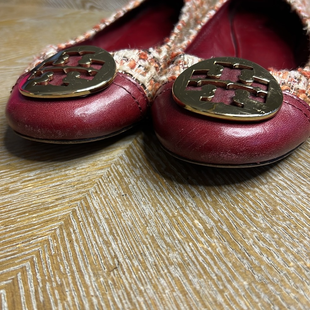 TORY BURCH Burgundy Tweed Flats 7.5 - Picture 4 of 10